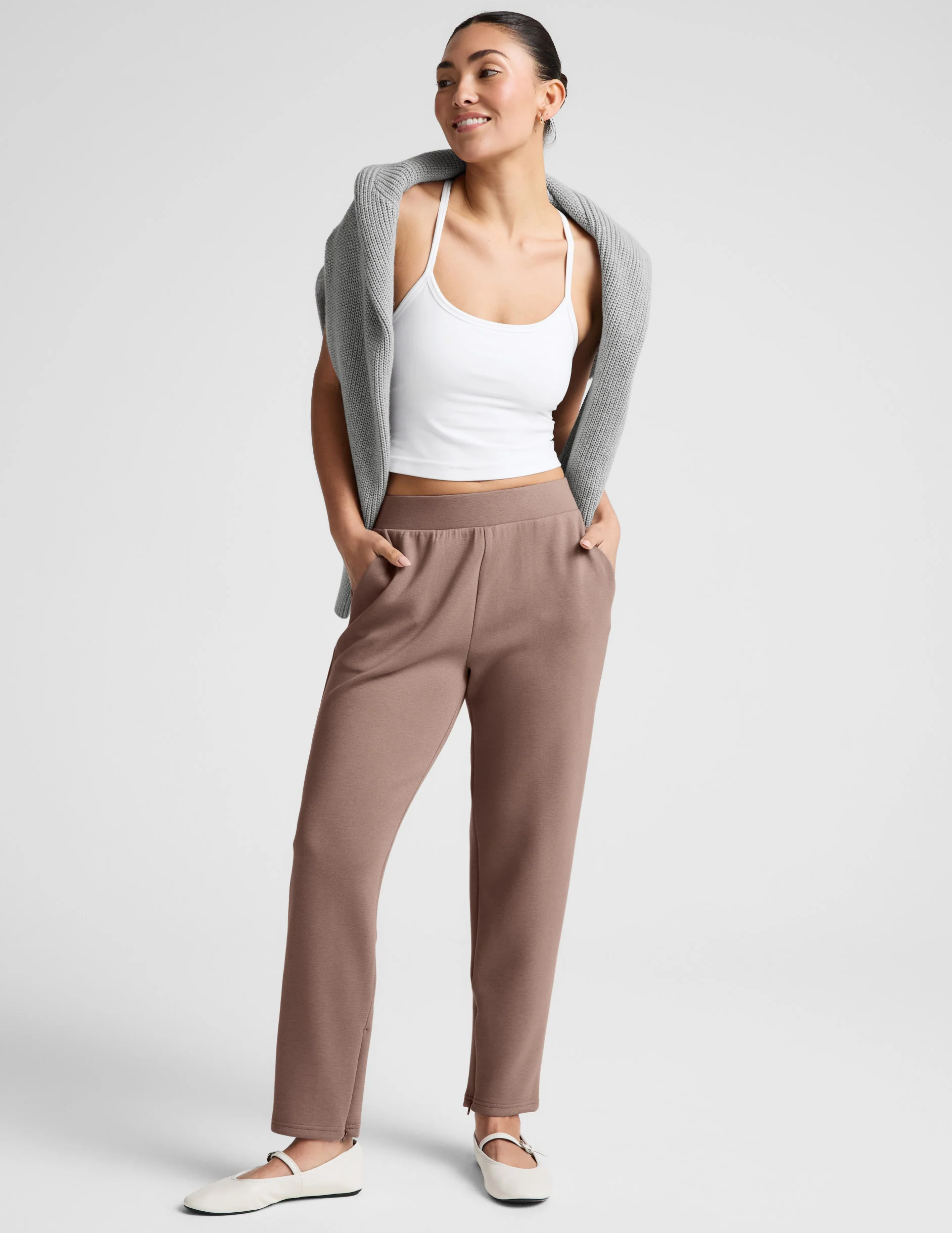 SoftSpring Tapered Pant